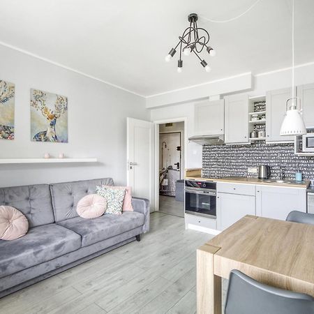 Gama Home Kondratowicza18 Warsawa Bagian luar foto